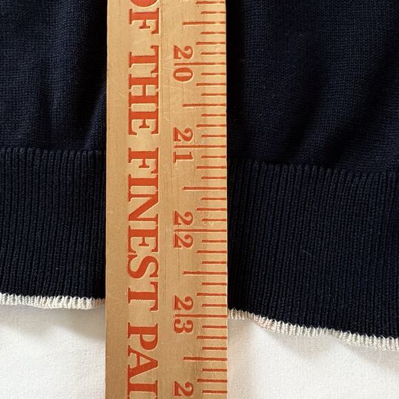 Brooks Brothers Women’s 3/4 Sleeve V-Neck Dark Navy Blue Silk Blend Sweater Sz M - Picture 11 of 12